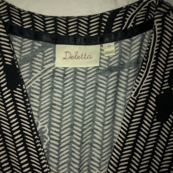 Anthropologie Top - Picture 7 of 7